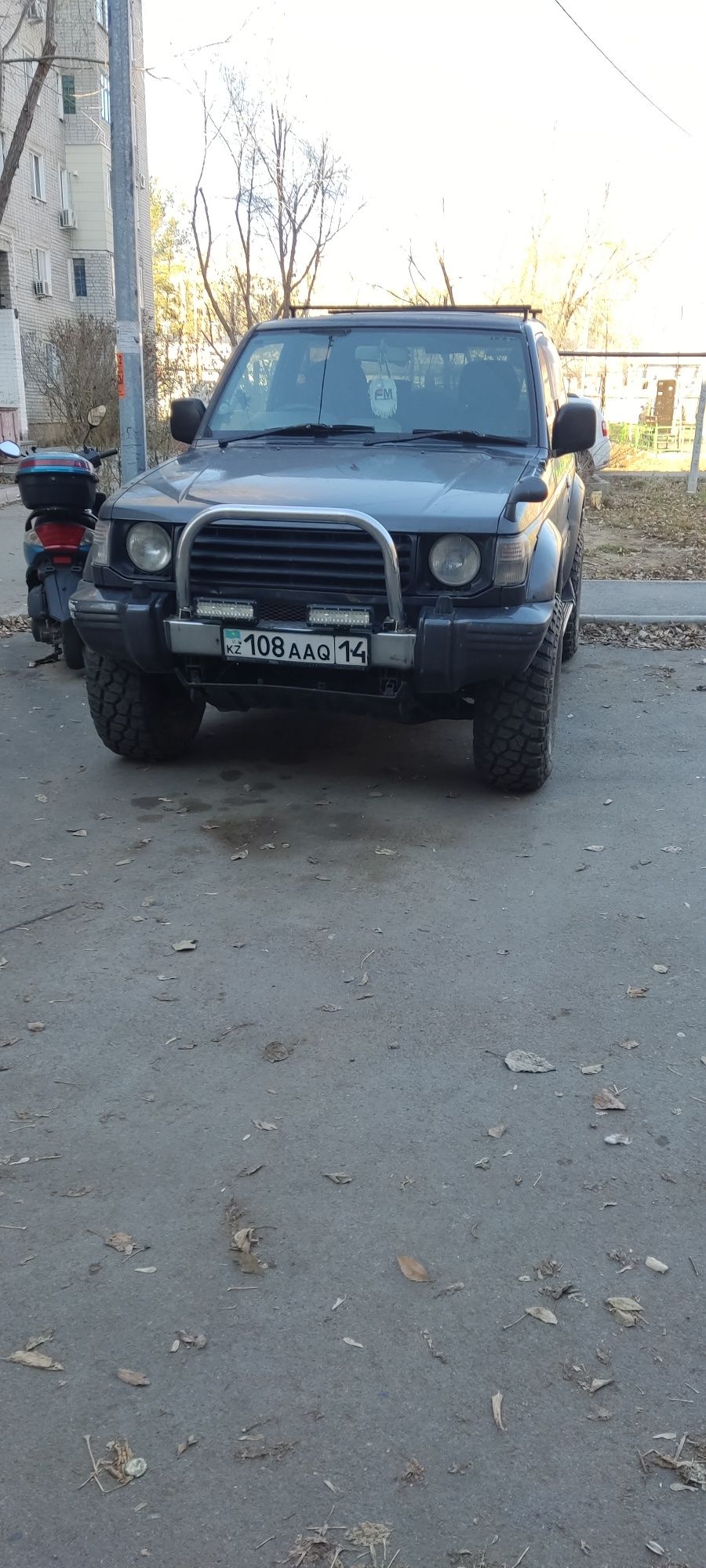 Продам паджеро 2