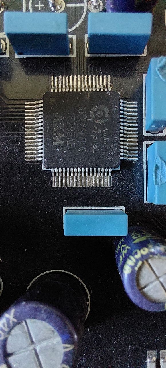 ЦАП на AKM4497EQ.
