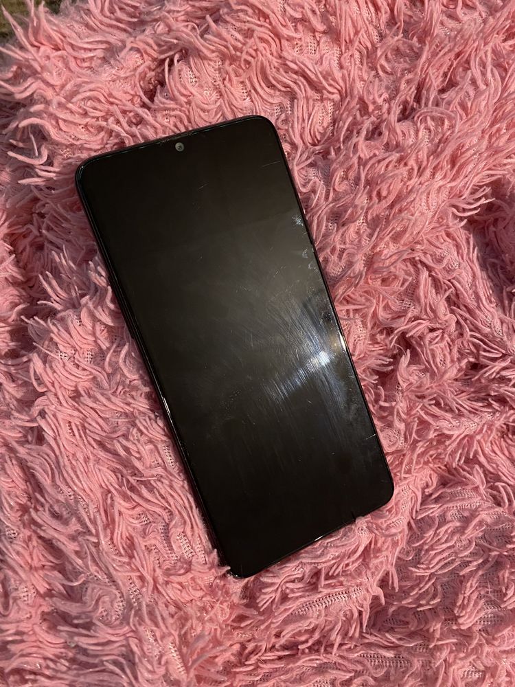 Samsung A20s б/у