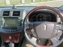 Toyota Crown Royal