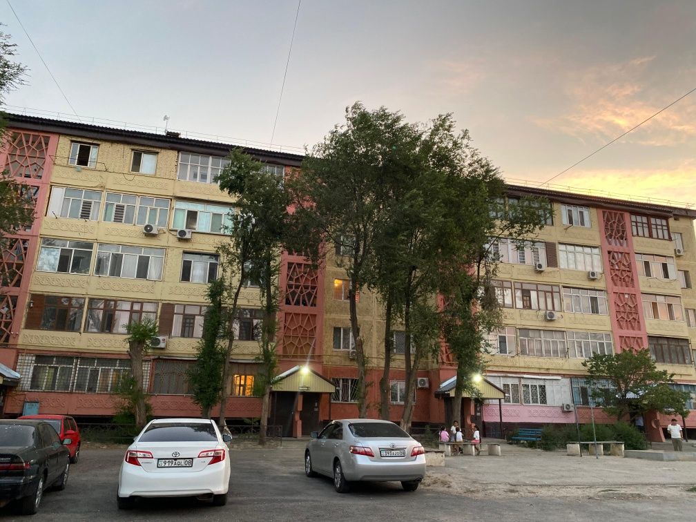 Продам квартиру 3комнт