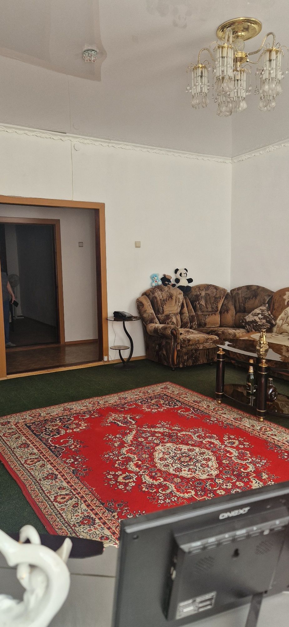 3-комнатная квартира · 152.4 м² · 1/2 этаж, Шухова ,1982г.п,кирпич.