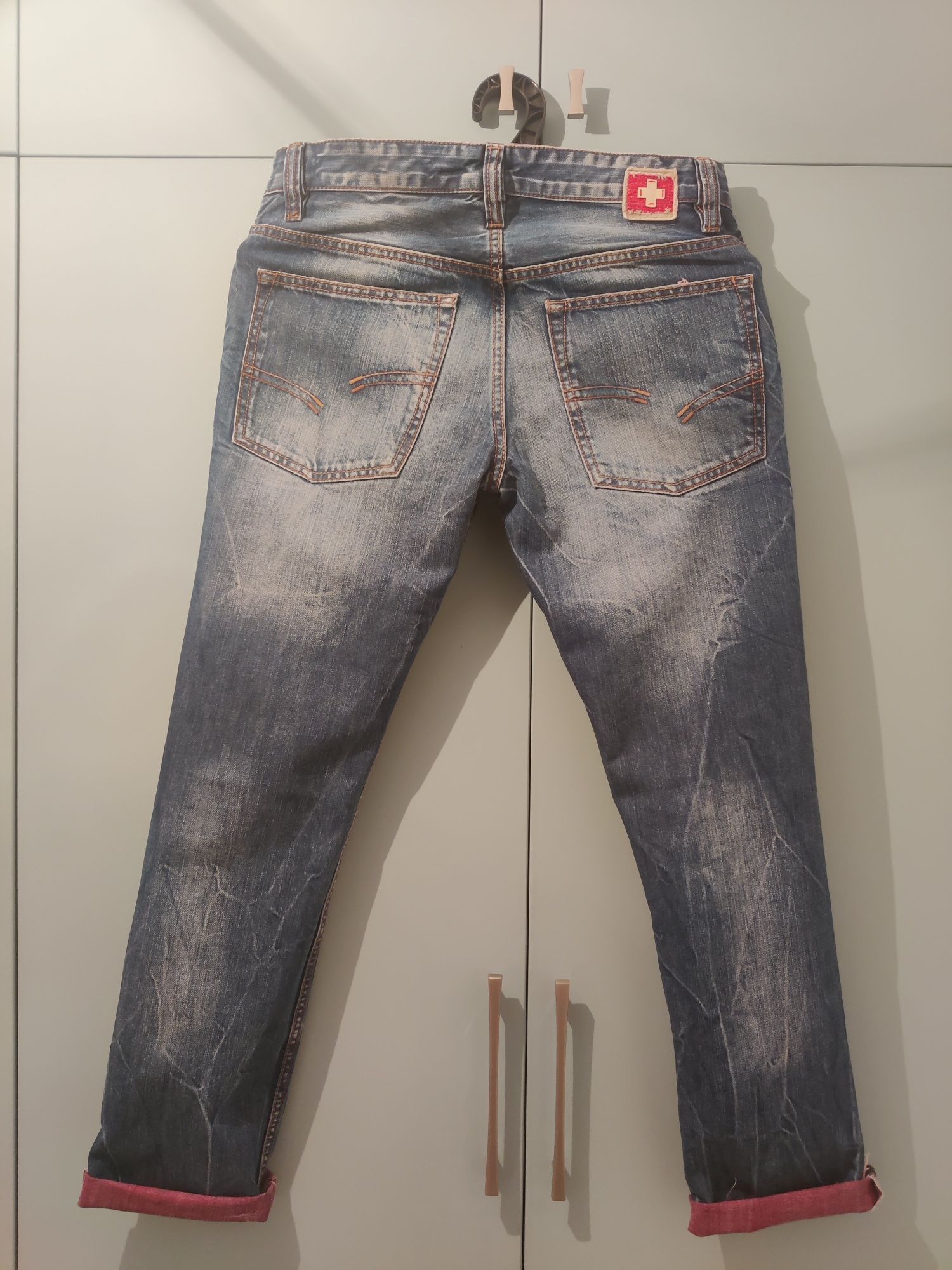 Джинсы и брюки мужские Strellson, KIP, Massimo Dutti, Benetton