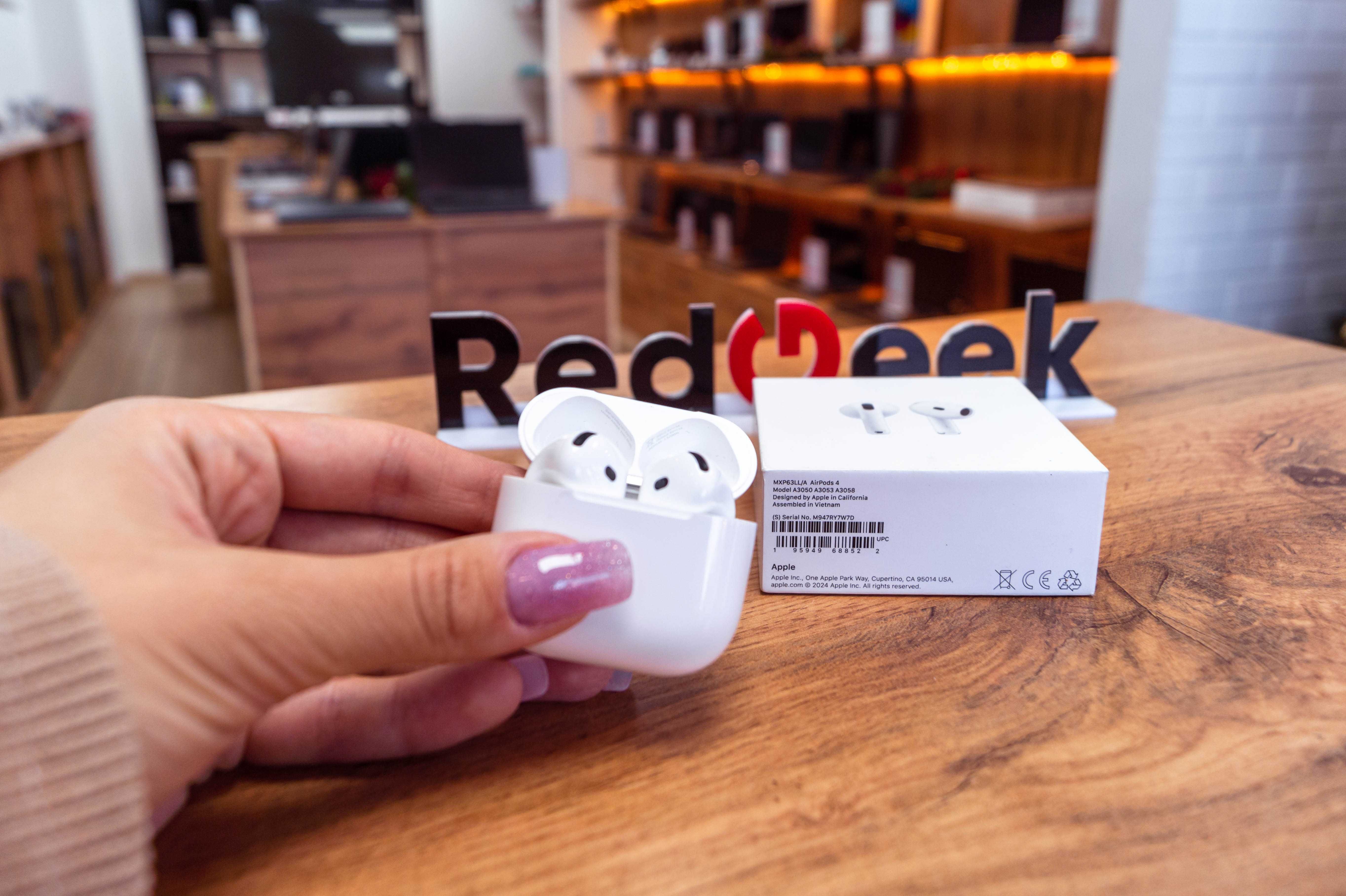 AirPods 4 ANC |C Шумоподавлением|Рассрочкa | Магазин Red Geek