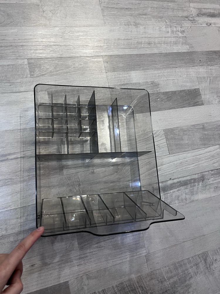 Контейнер для хранения с отделениями IKEA