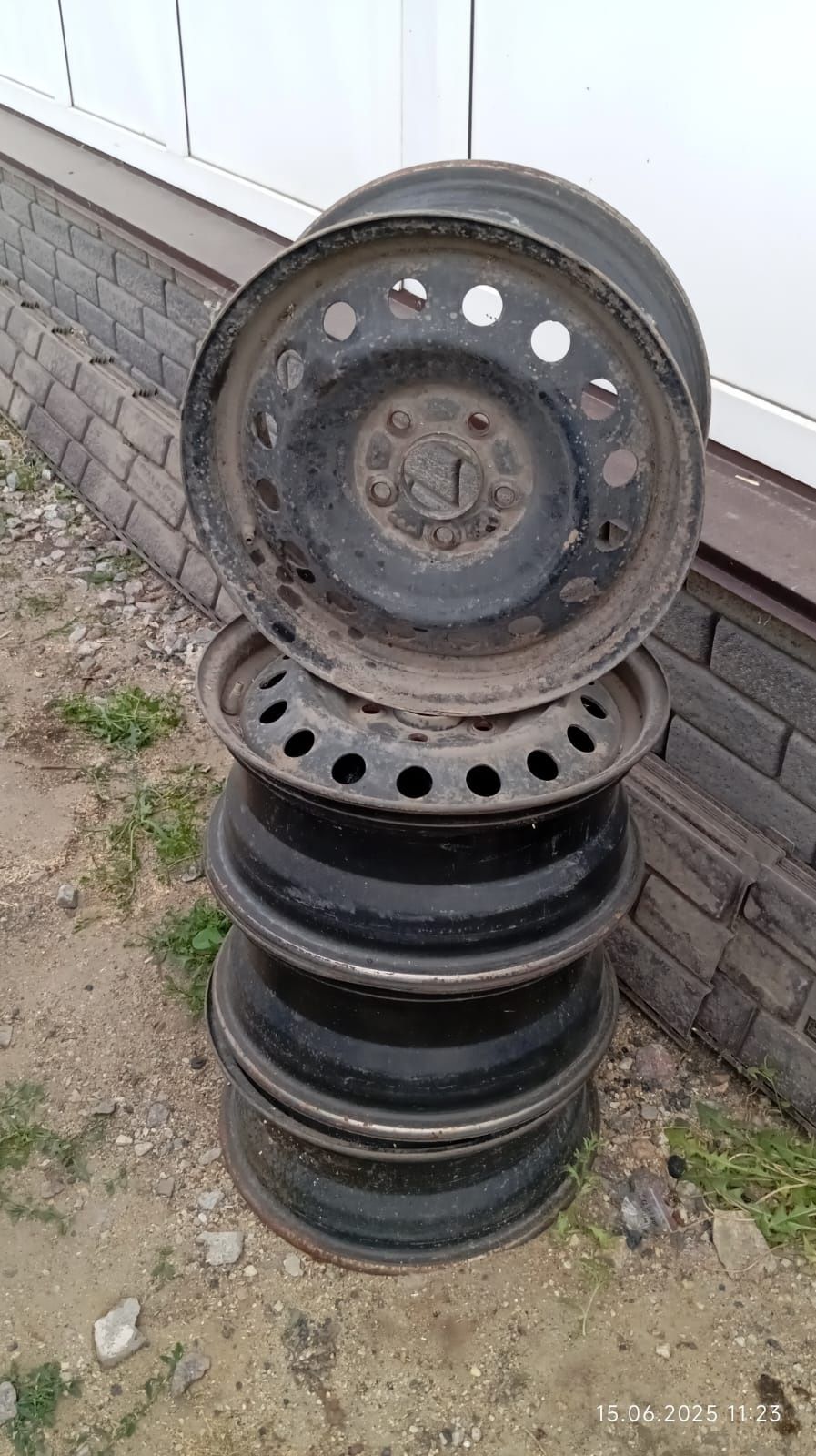 Продам Диски на R16. Растяжка 114.3. Подходят  на Nissan