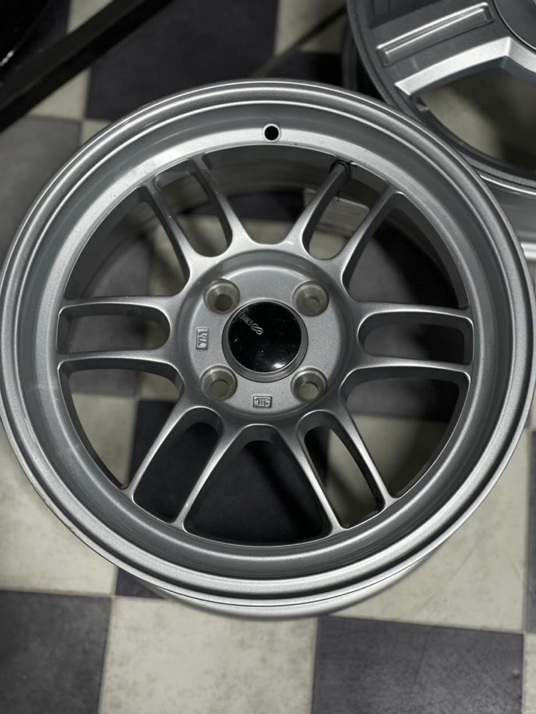 комплект новых дисков R15 4x100