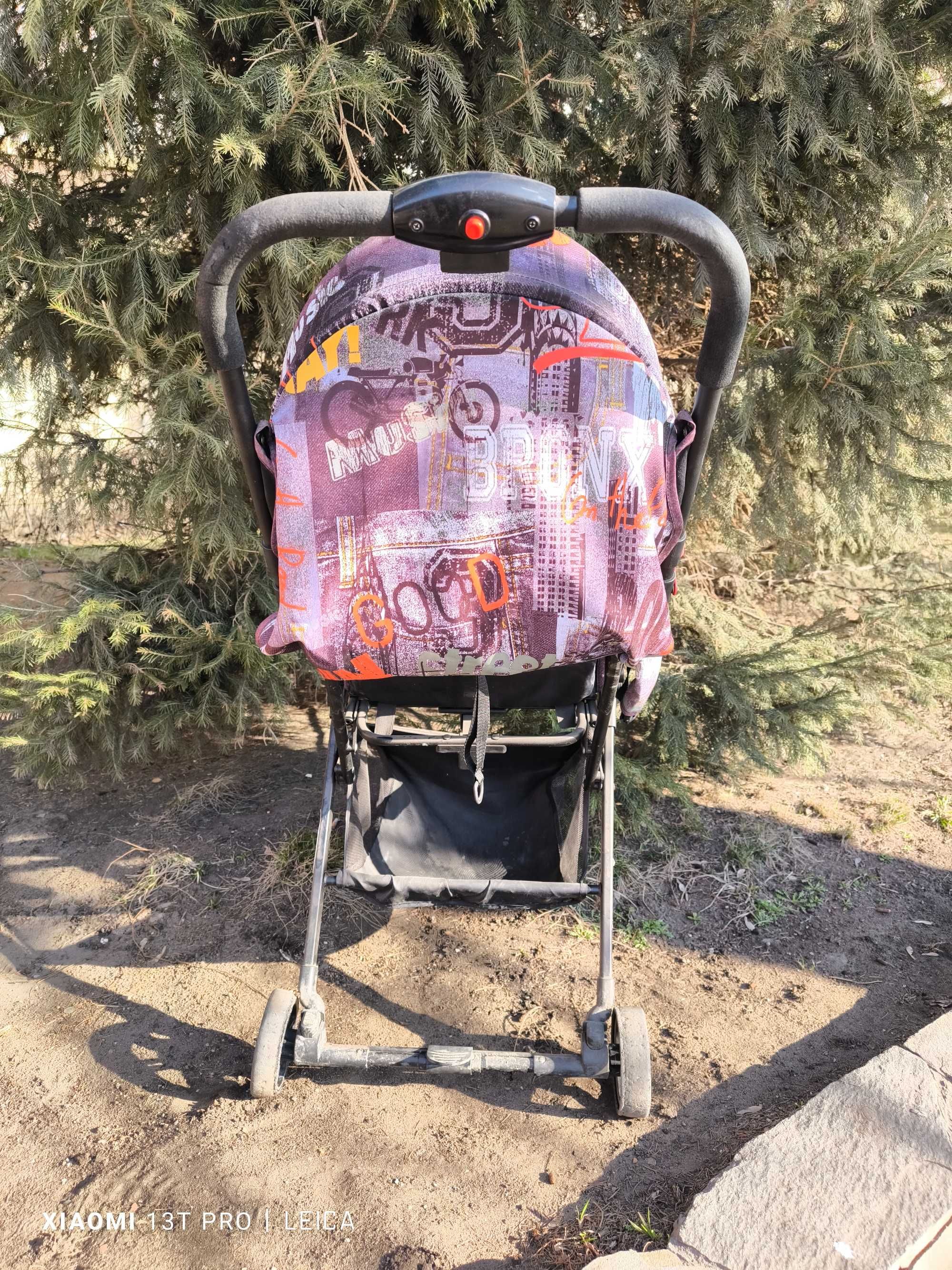 Продам коляску детскую. Складную.