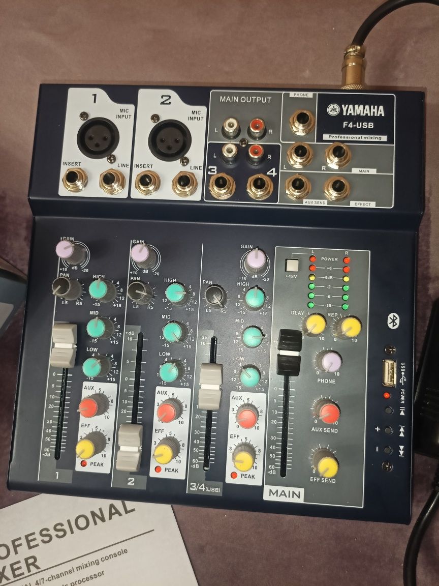 Продам микшерный пульт Yamaha F4-USB.