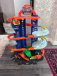 Hot Wheels Garage