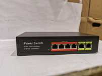 Гигабитный коммутатор с 4 PoE выходами + 2 uplink порта