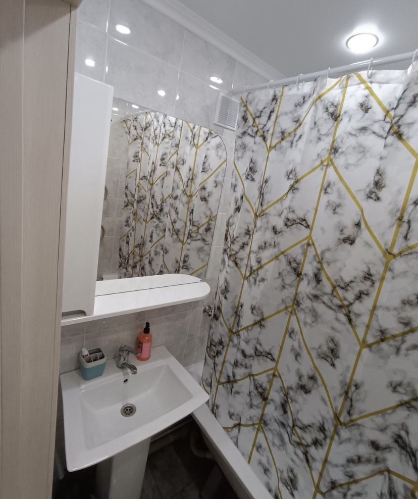 Привокзальный 1 ком квартира час 2500