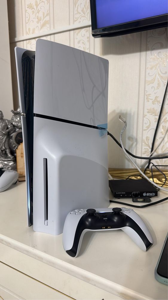 Игровая приставка Sony PlayStation 5 Slim