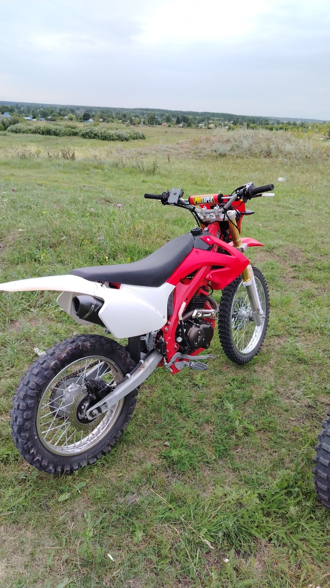 Продам эндуро 250