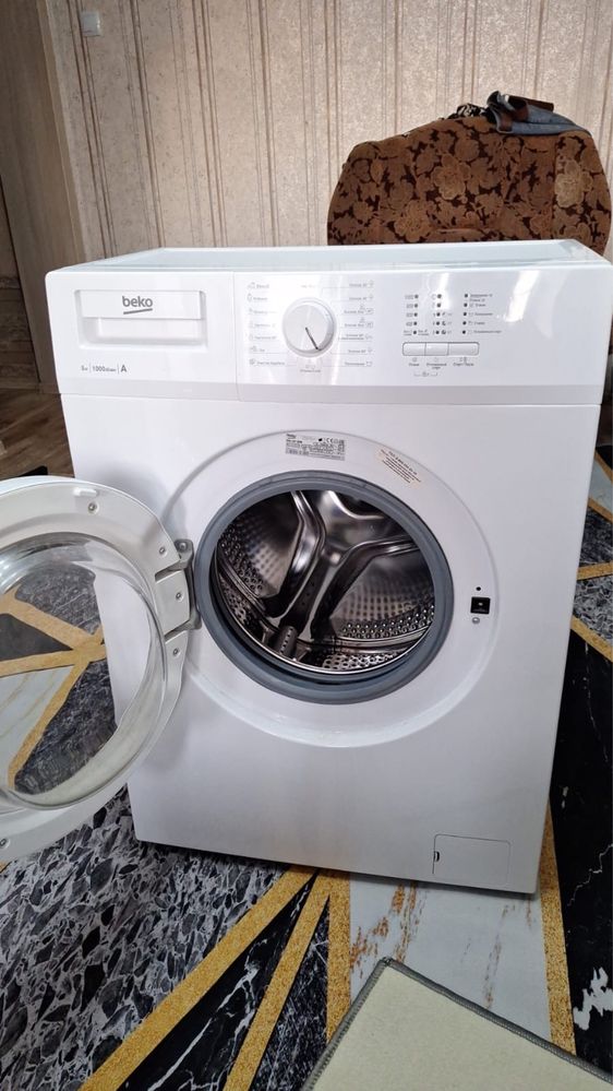 Продам стиральную машинку автомат Beko