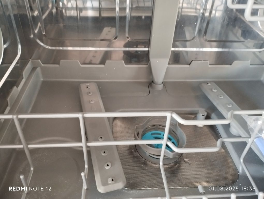 Продам посудомоечную машину  СРОЧНО!!!