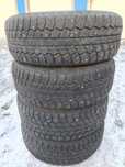 Продам зимнюю резину 215/50/R16