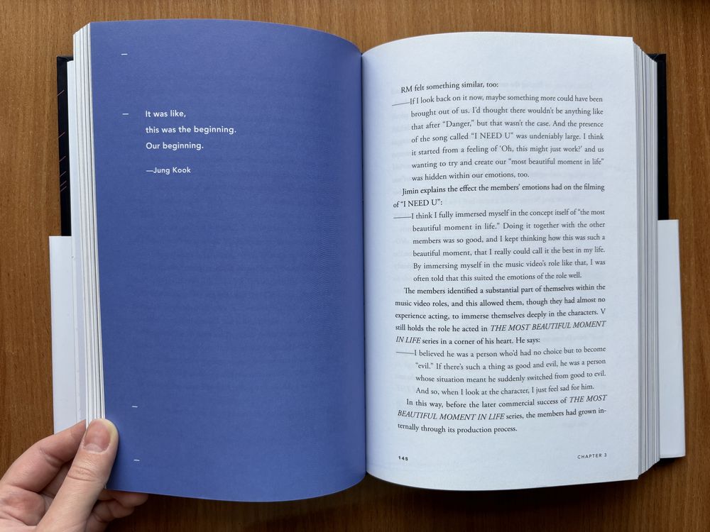 Книга BTS Beyond The Story на английском языке