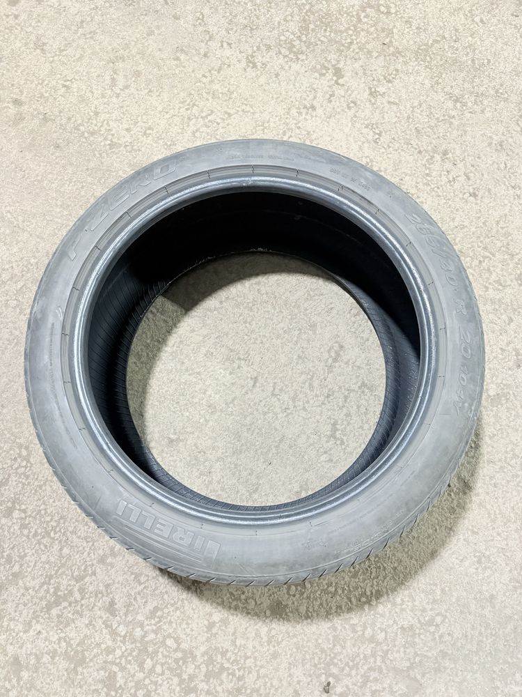 Летние шины Pirelli PZero 265/40 R20
