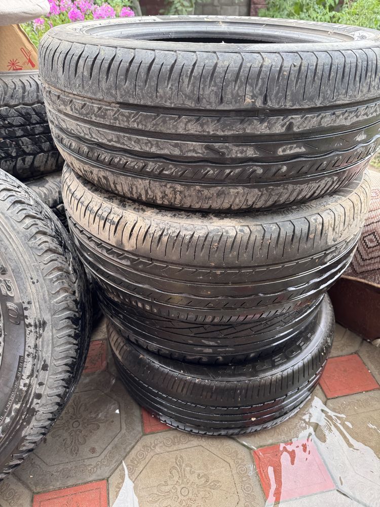 Продам резину R215/55R17
