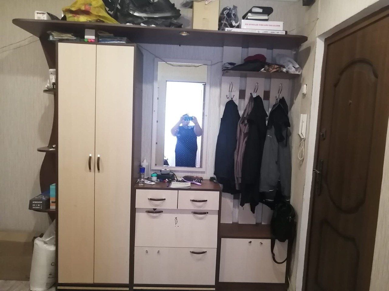 Продам прихожую 200х210