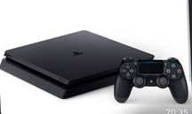 Продается игровая приставка Sony PlayStation 4, в отличном  состоянии
