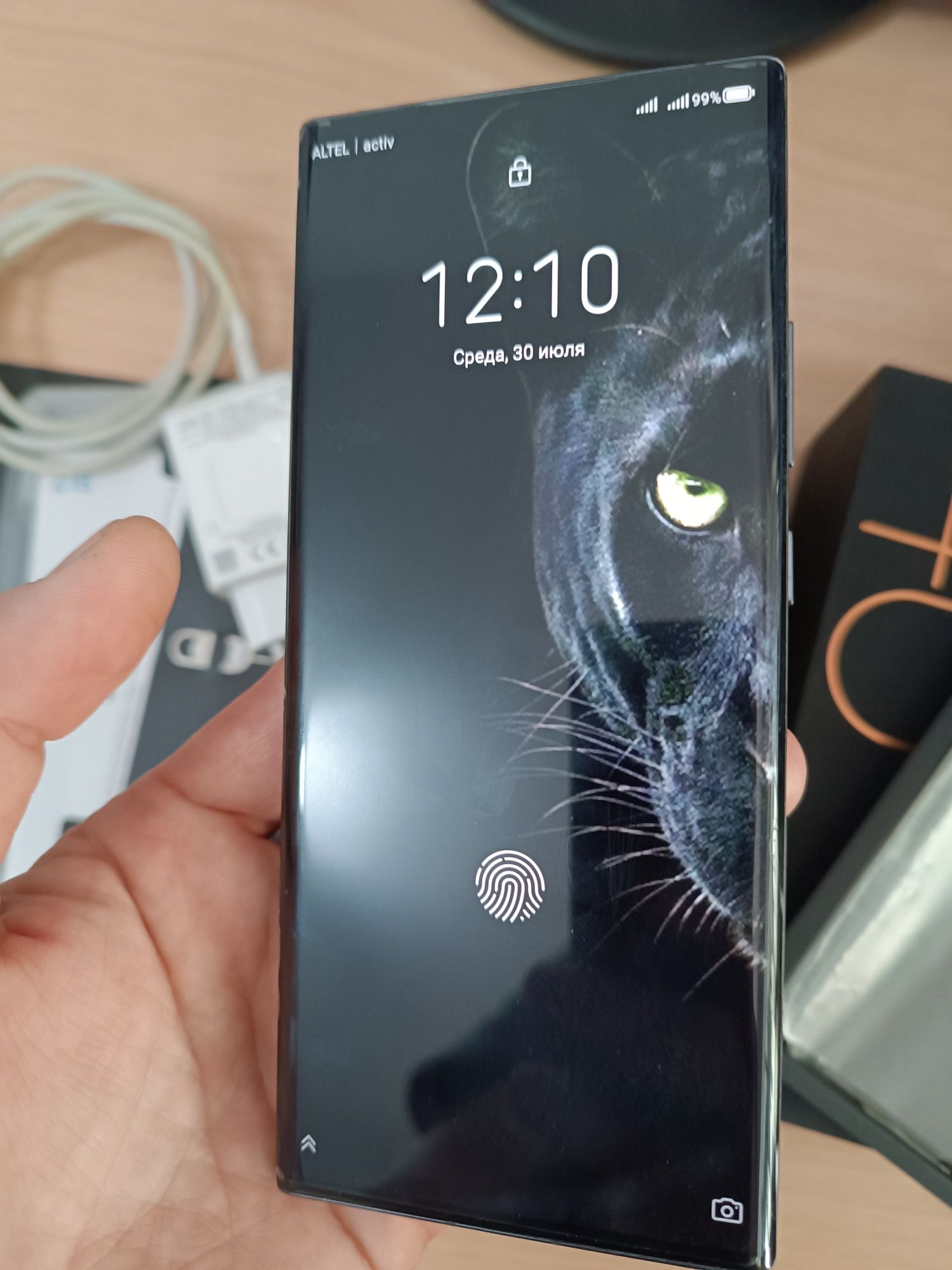 Axon 40 Ultra ZTE