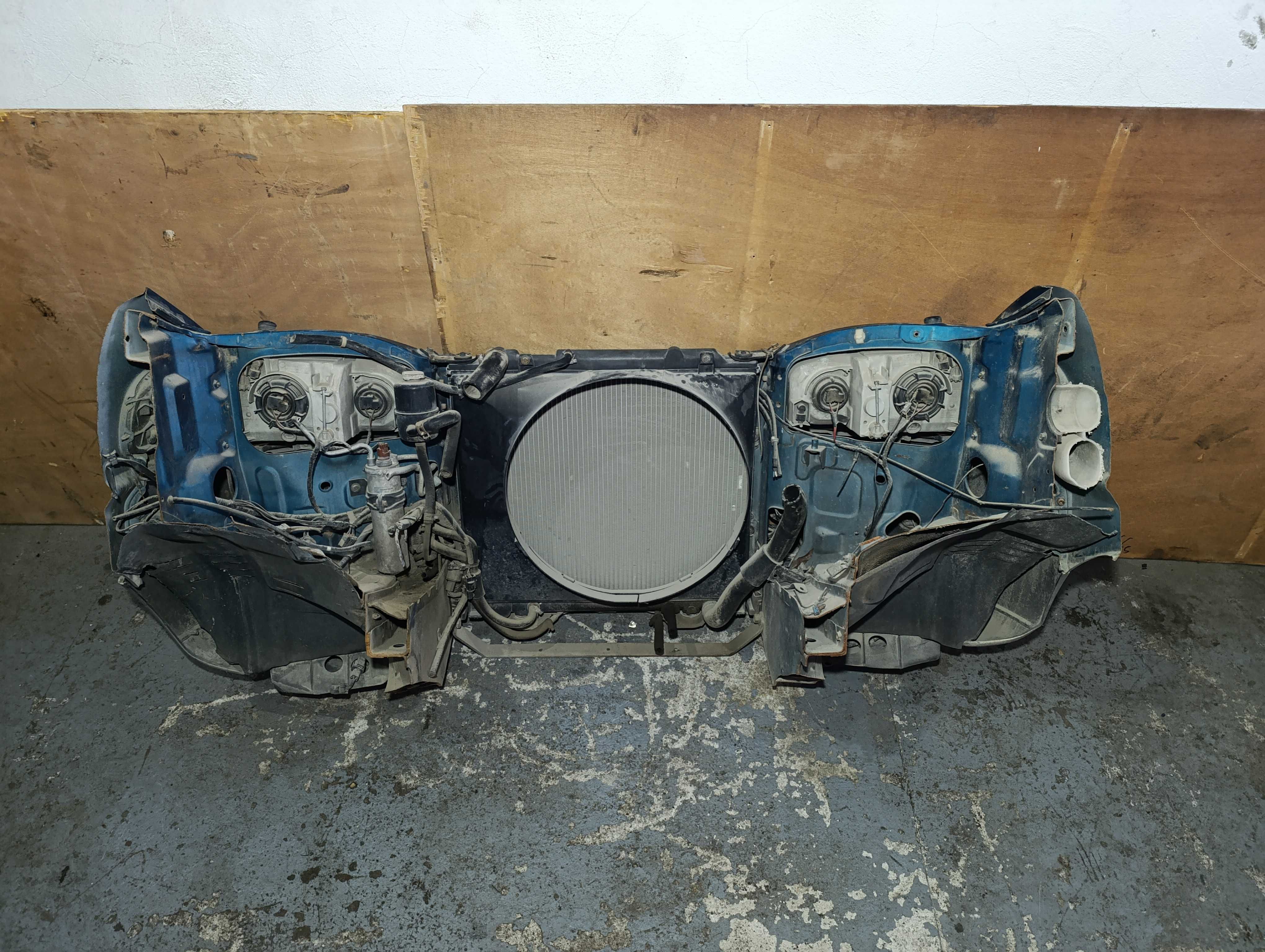 Ноускат морда Mitsubishi Space Gear L400 Delica Митсубиси  94-97г