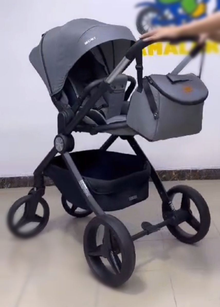 Новика коляска от немецкого бренда Мoni