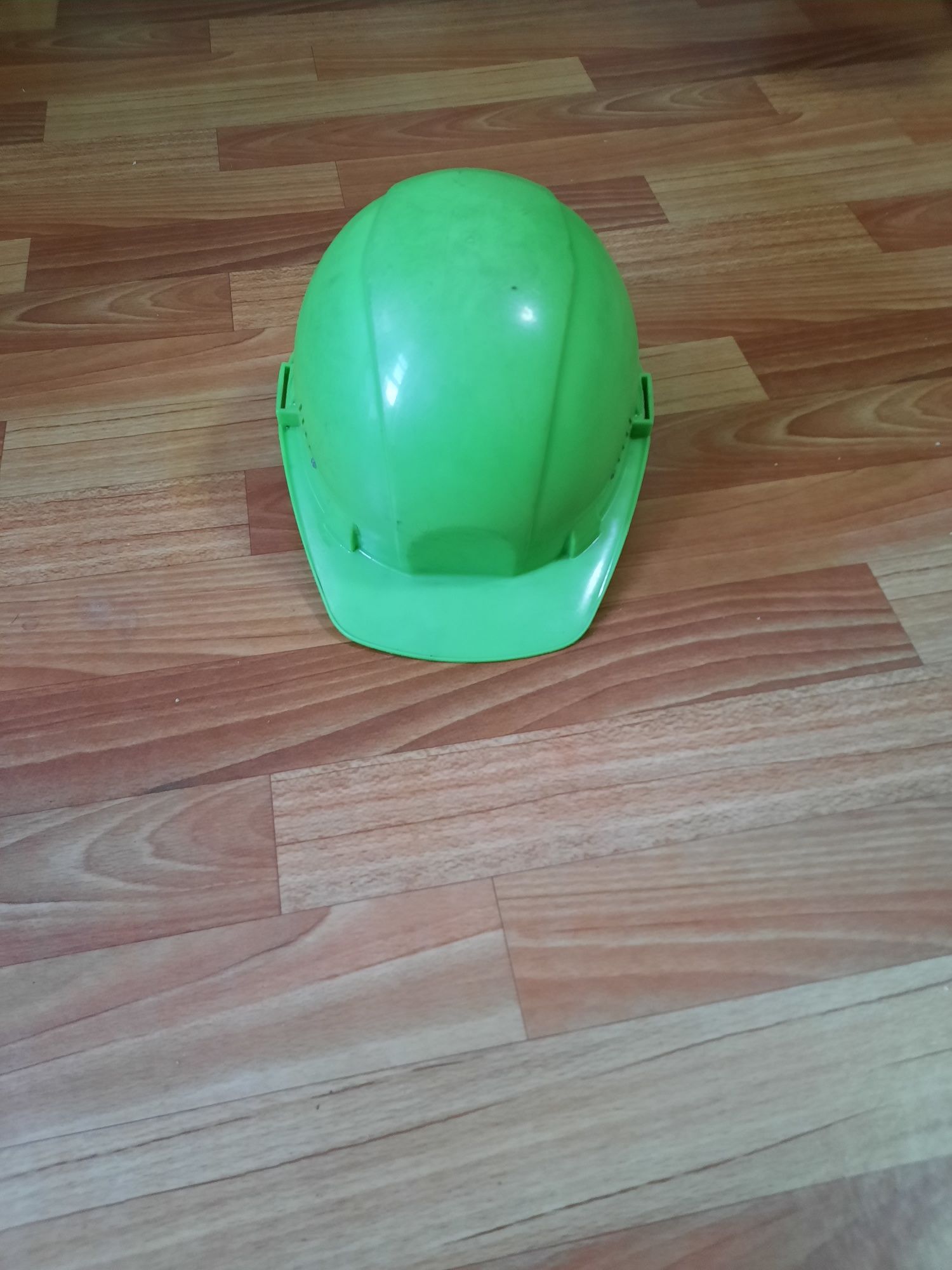 СИЗ.продам каску защитную