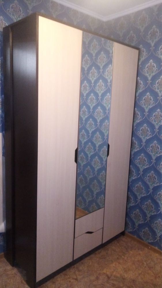 Продается шкаф в хорошем состоянии