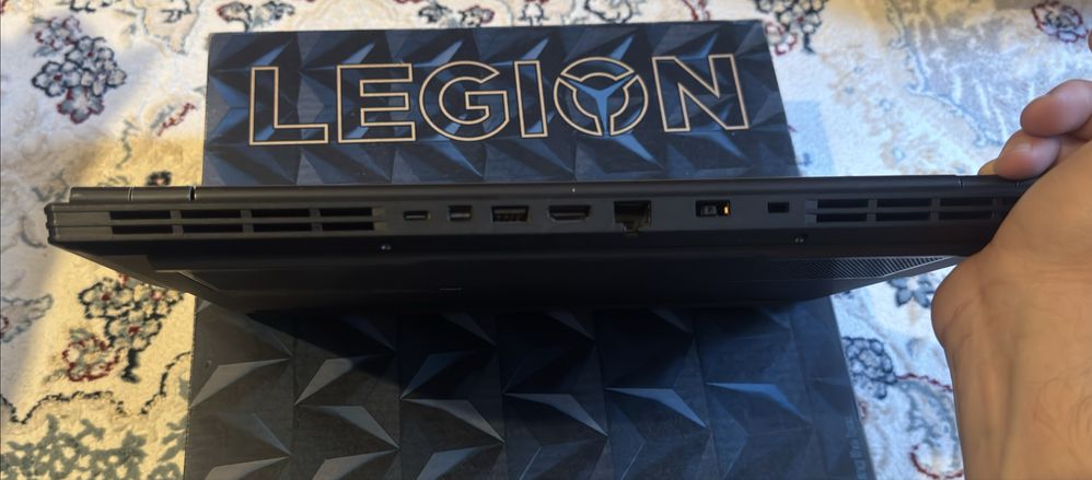 Lenovo legion 5 Y540 i5 9300H/16/SSD1Tb/NVGTX1660Ti 6gb