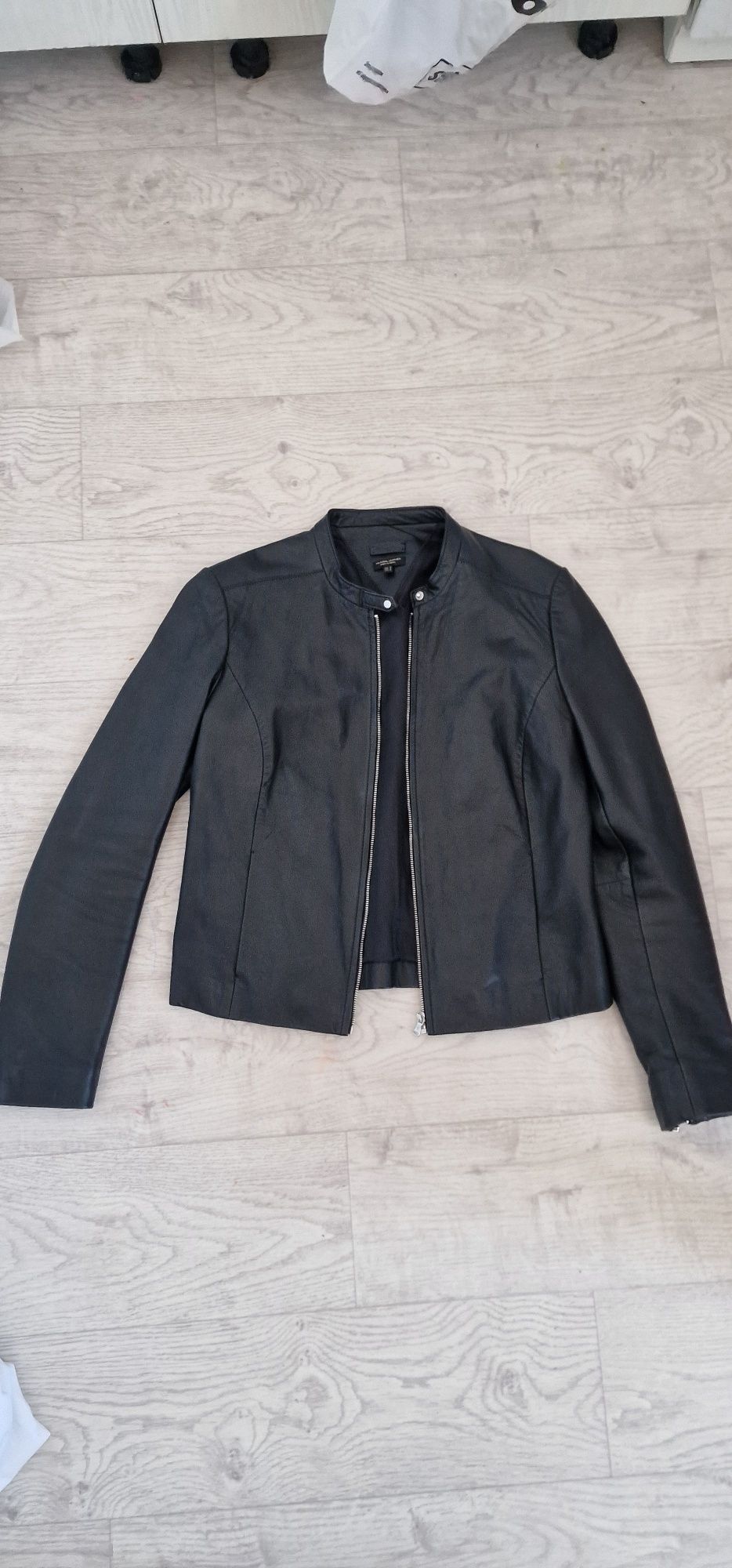Куртка кожаная massimo dutti