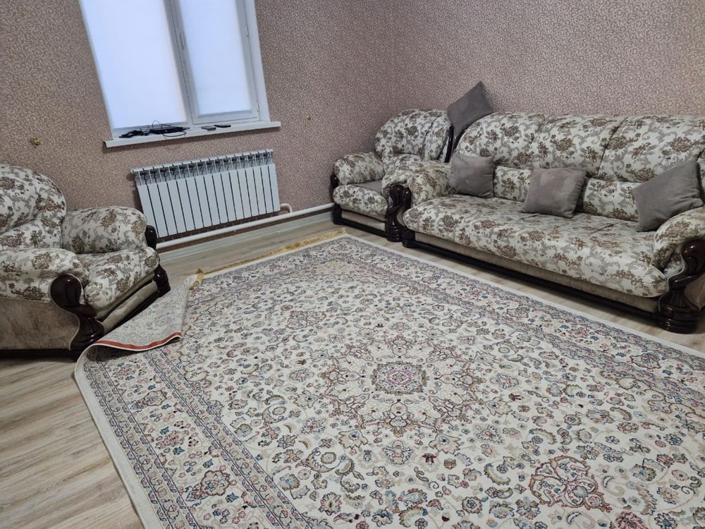 Диван 2 креслосымен сатылады