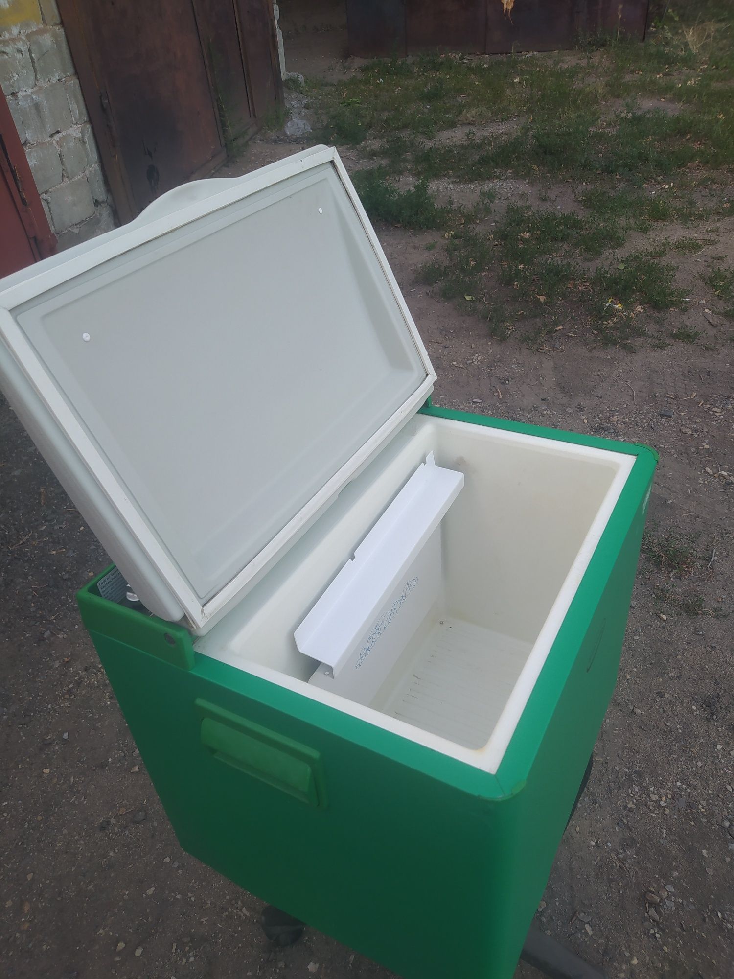 Автохолодильник газовый Electrolux