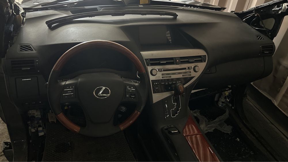 Панель приборов.торпеда Лексус Рх 350 Lexus Rx 350