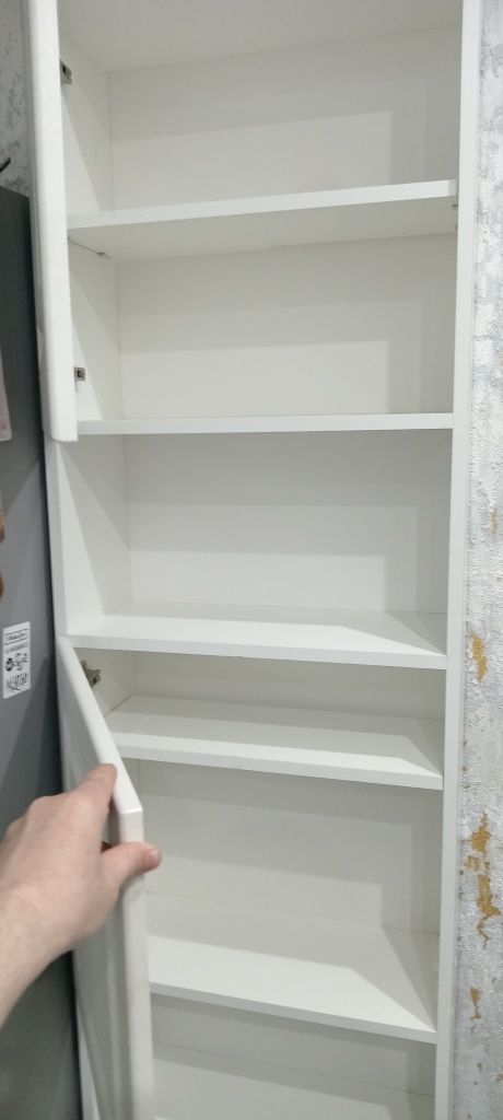 СРОЧНО ПРОДАМ. Шкаф для принадлежностей 20тыс.тг.