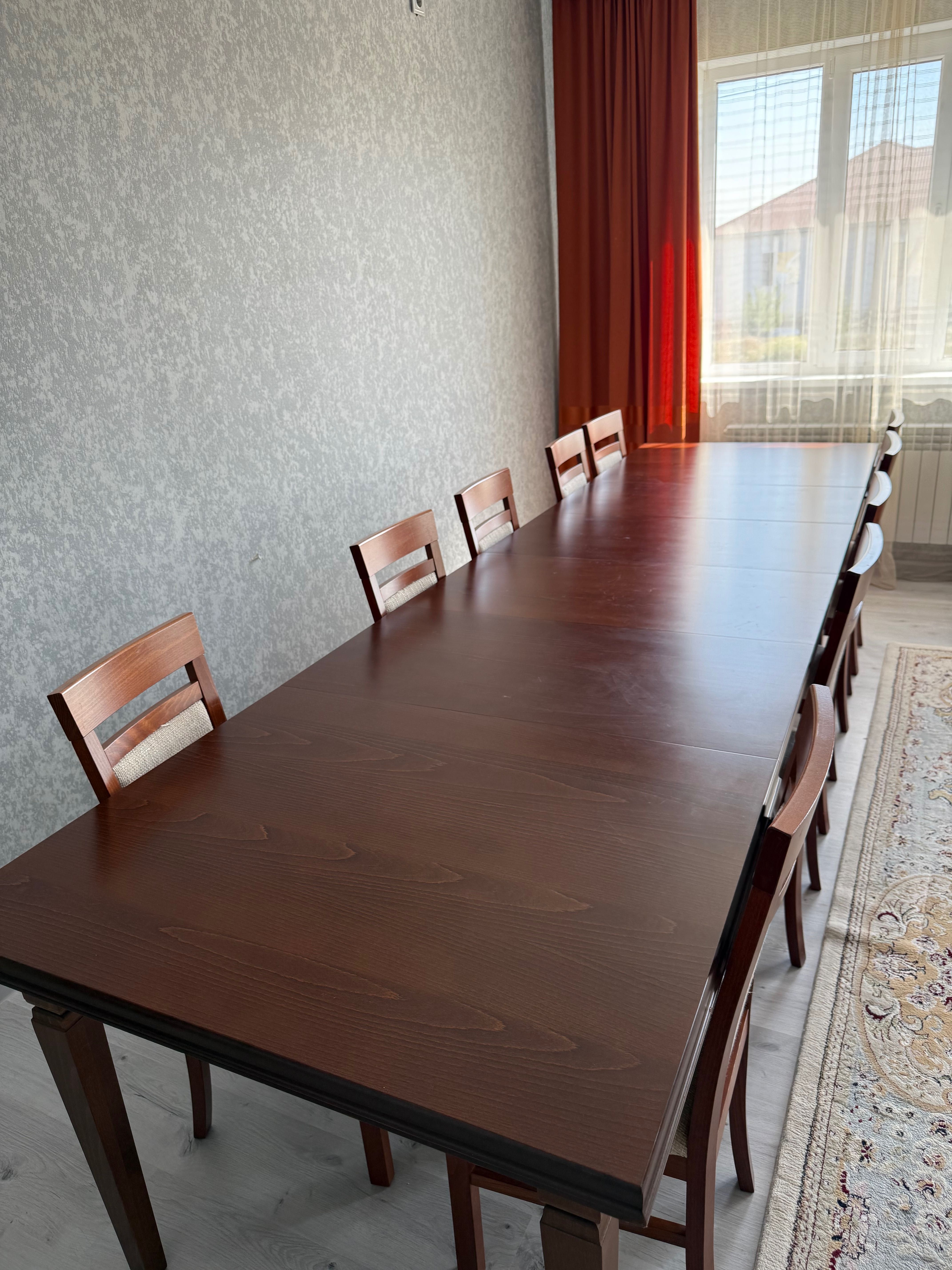 Продам диван в идеальным состоянии