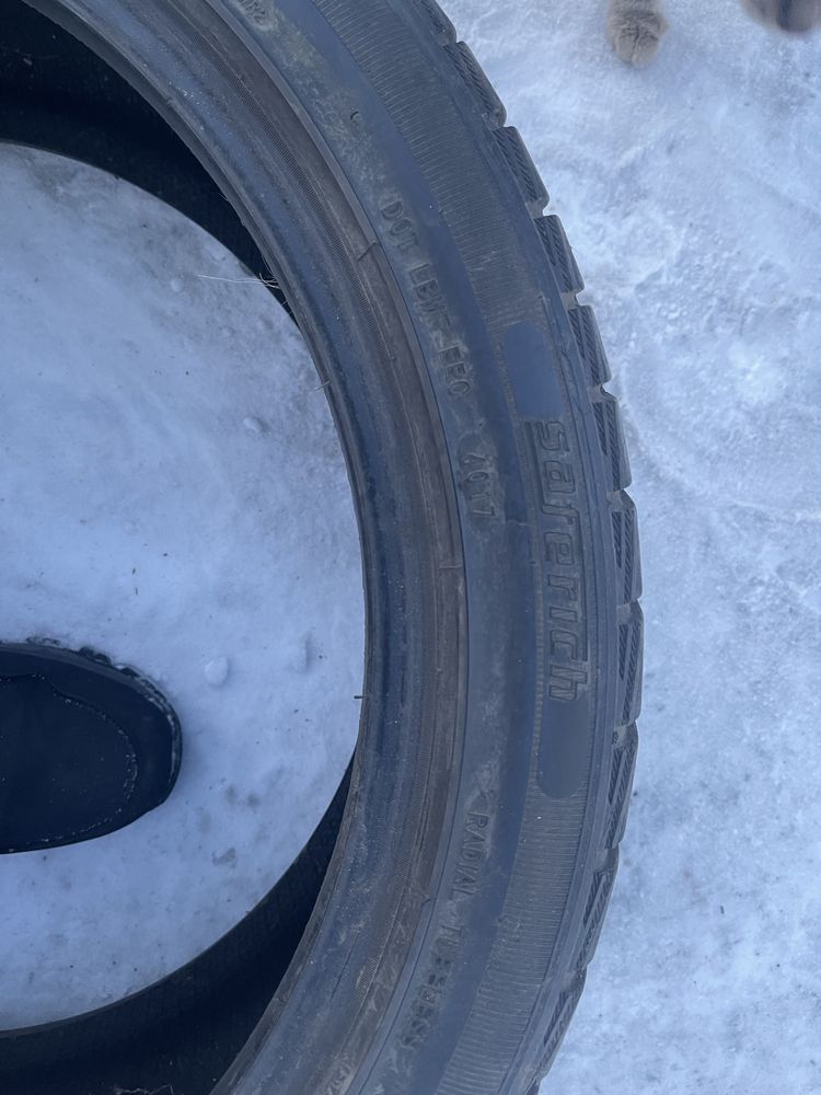 Продам шину зима липучка 225/45 R19