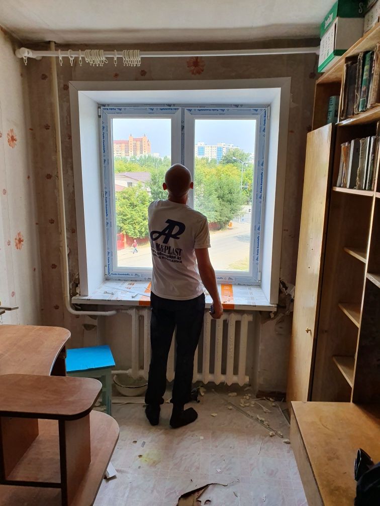 Ремонт окон, Изготовление окон, обшивка Балконов,Перегородки ,Откосы