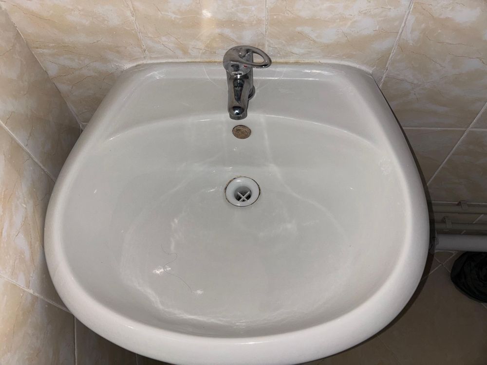 Раковина продается