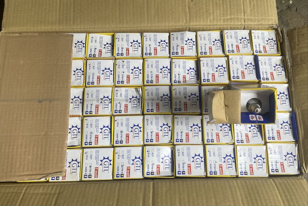 Продам лампочки 50 штук