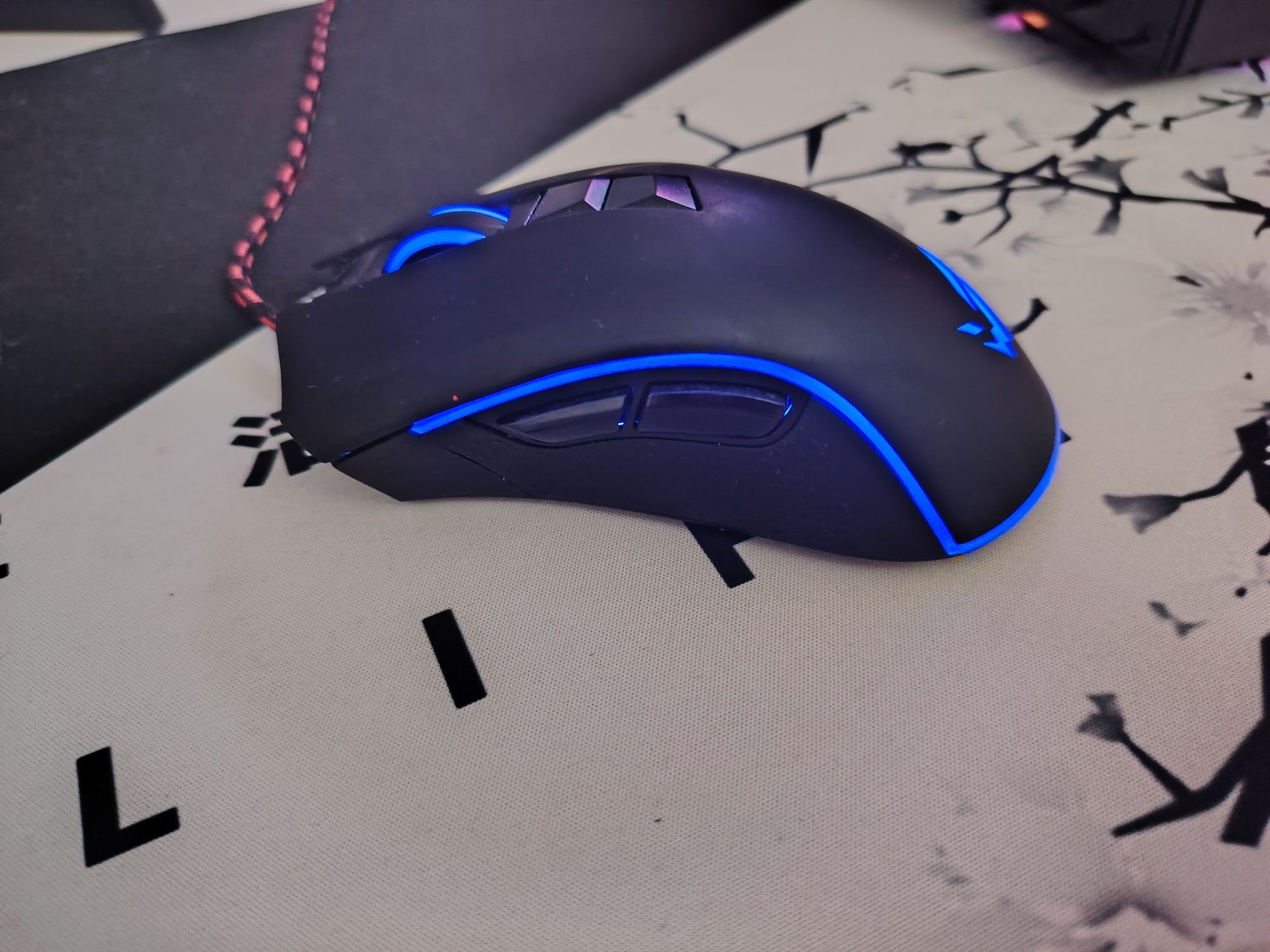 Продам игровую мышку Ardor Gaming Fury