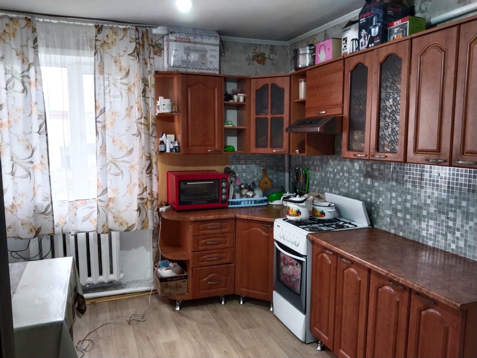 Продам Срочно двух комнатную квартиру Микрорайон 15/6