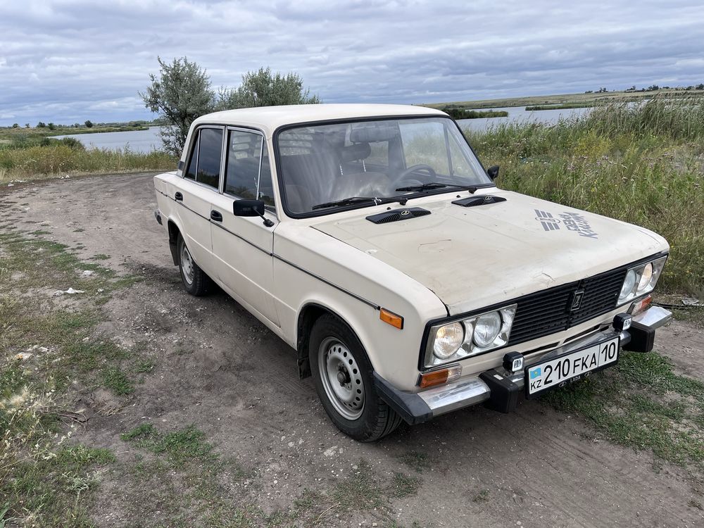 Автомобиль Ваз 21061