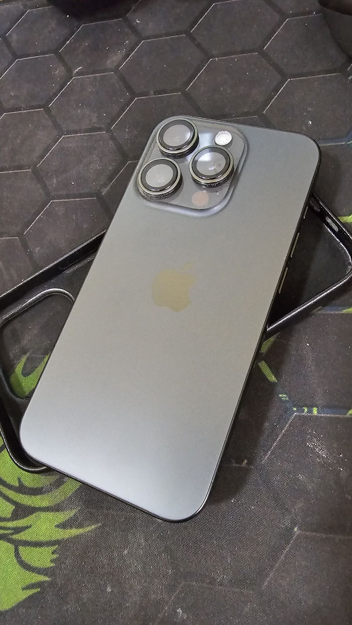 iPhone 15 PRO 1 tb