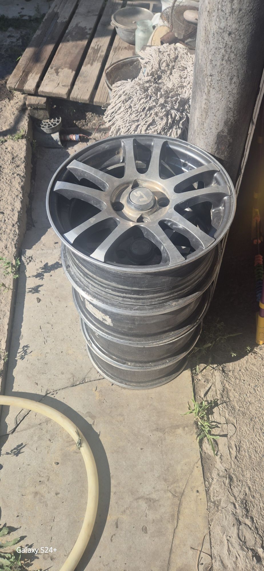 Продам диски стояли гольф 3