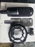 Микрофон Audio-Technica AT2050