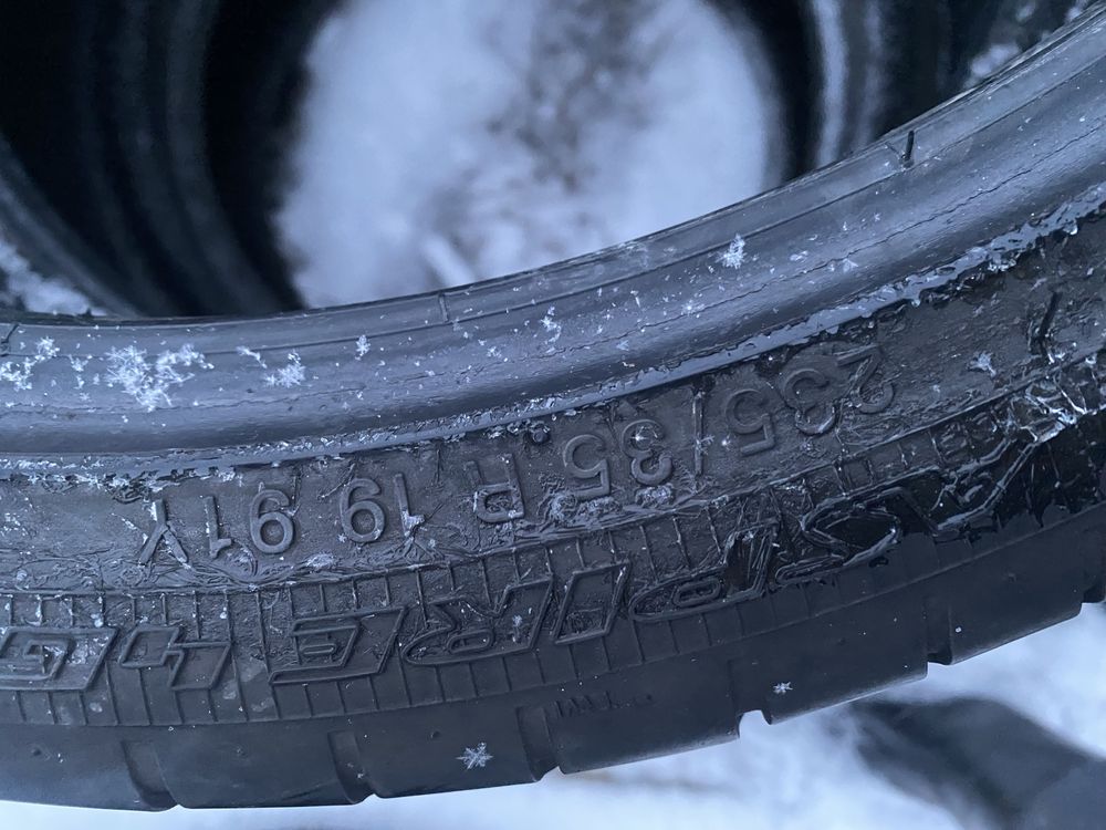 Пара летние шины 235/35/19 235/35R19.