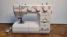 Продам швейную машинку Janome